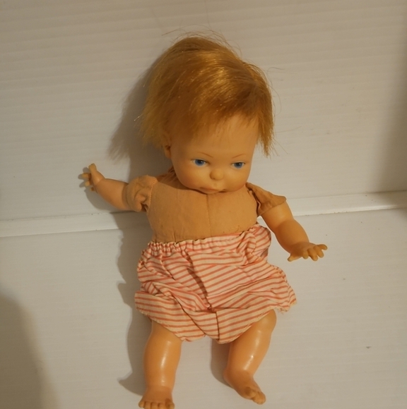 Vintage 1967 Newborn Thumbelina Doll by IDEAL , Working Pull String,Original Otf - Picture 3 of 10
